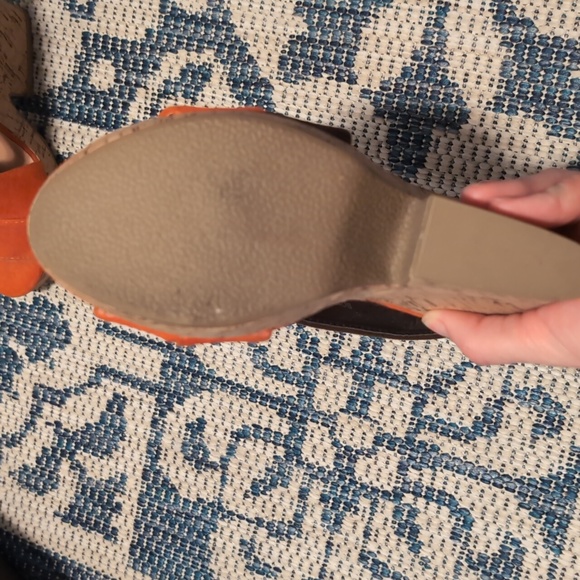 Beautiful retro orange and brown heels - Picture 2 of 4